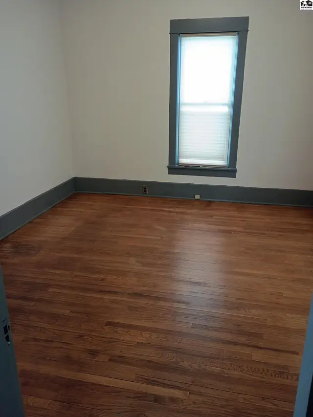 Photo of 203 E Washington, Lyons, KS