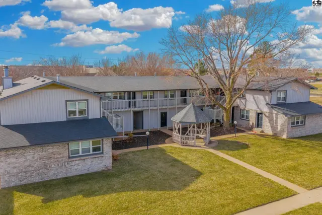 Photo of 1701 E 24th Ave, Hutchinson, KS