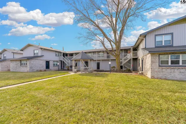 Photo of 1701 E 24th Ave, Hutchinson, KS