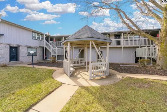 Photo of 1701 E 24th Ave, Hutchinson, KS