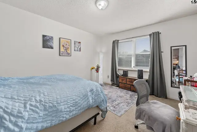 Photo of 1701 E 24th Ave, Hutchinson, KS