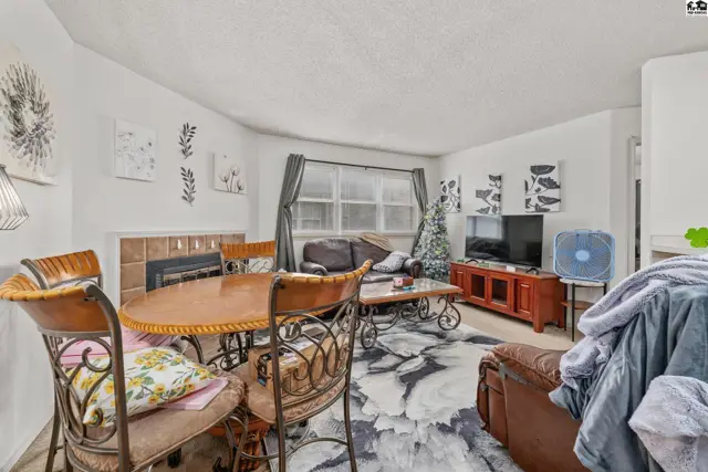 Photo of 1701 E 24th Ave, Hutchinson, KS
