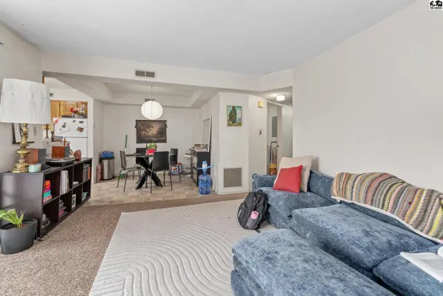 Photo of 1710 E 24th Ave, Hutchinson, KS