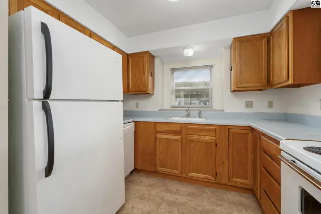Photo of 1710 E 24th Ave, Hutchinson, KS
