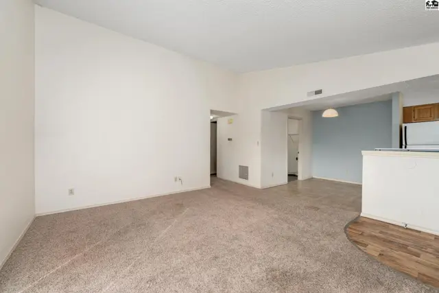 Photo of 1710 E 24th Ave, Hutchinson, KS