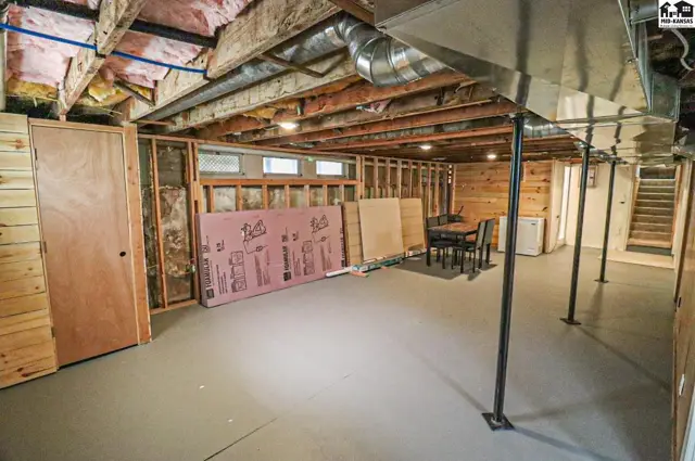 Photo of 211 N Pine St, Inman, KS