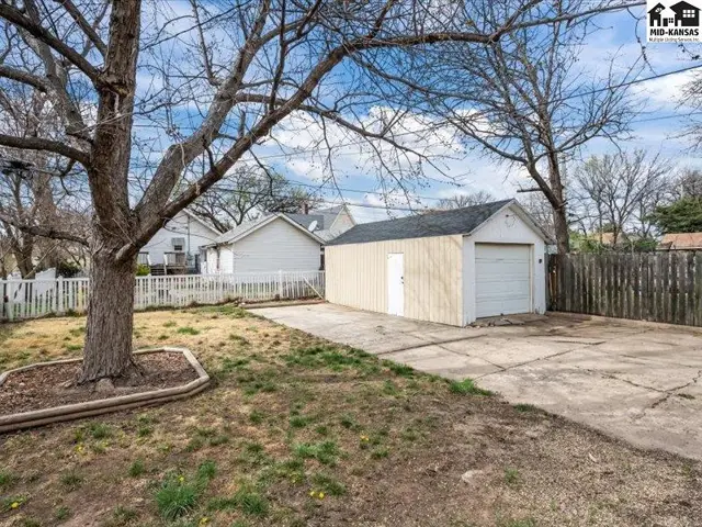 Photo of 307 Champa St, Pratt, KS