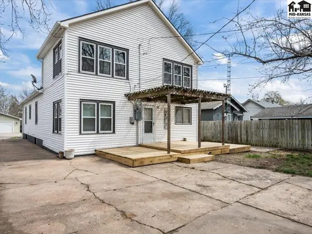 Photo of 307 Champa St, Pratt, KS
