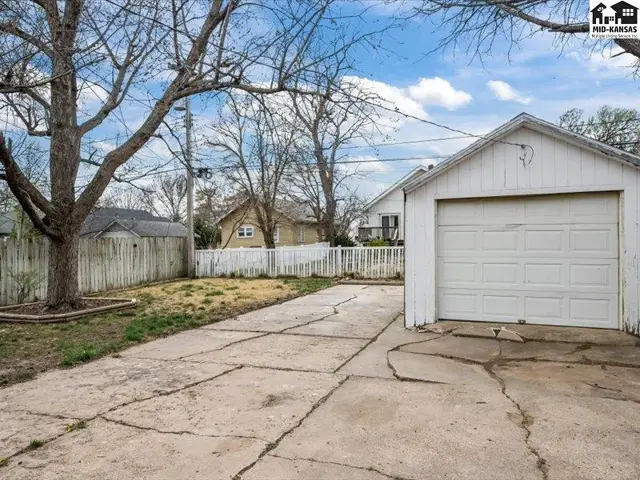 Photo of 307 Champa St, Pratt, KS