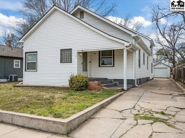 Photo of 307 Champa St, Pratt, KS