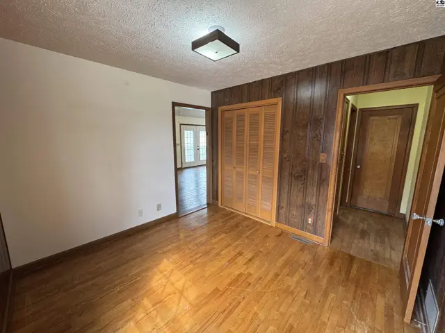 Photo of 619 Stout St, Pratt, KS