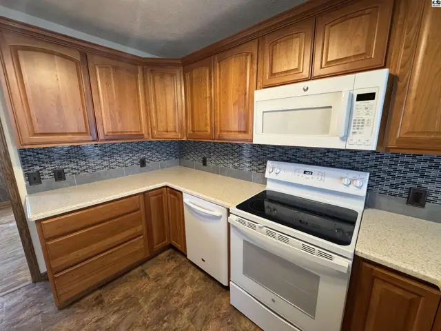 Photo of 619 Stout St, Pratt, KS