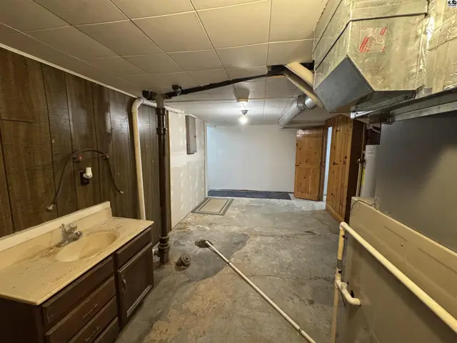 Photo of 619 Stout St, Pratt, KS