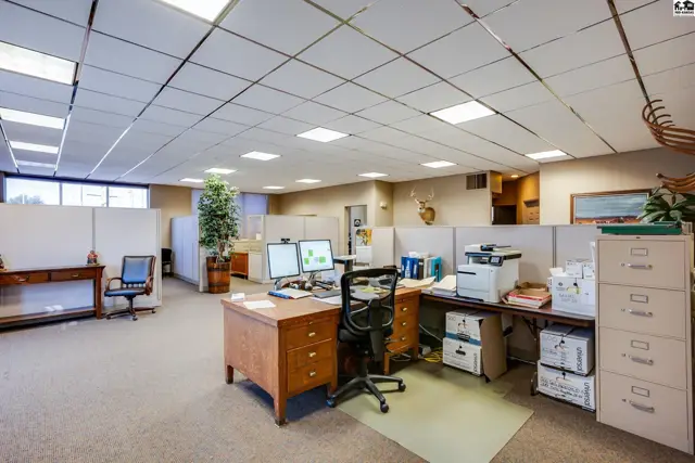 Photo of 410 N Adams St, Hutchinson, KS
