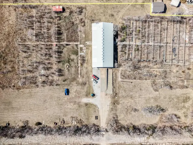 Photo of 2405 E Wasp Rd, Hutchinson, KS