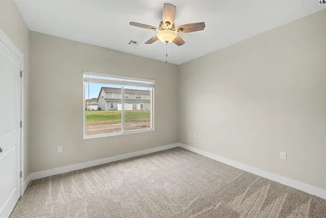 Photo of 2716 Amelia Ln, Salina, KS
