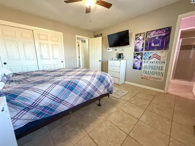 Photo of 315 E Forest Ave, South Hutchinson, KS