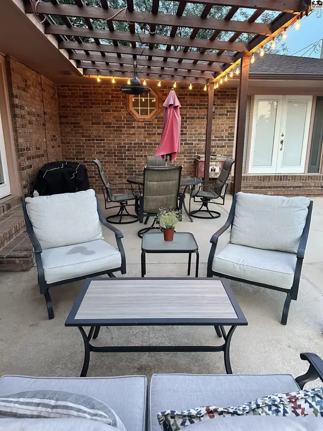 Photo of 315 E Forest Ave, South Hutchinson, KS