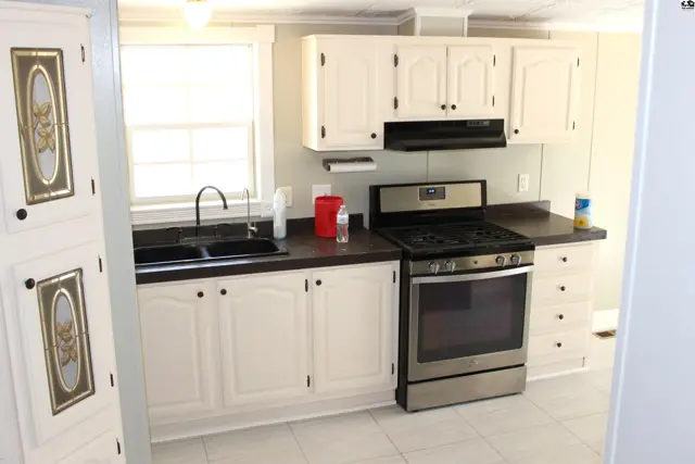 Photo of 528 W Cleveland St, Marion, KS