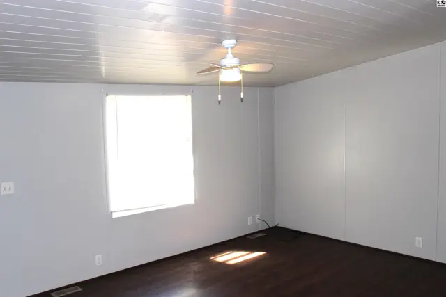Photo of 528 W Cleveland St, Marion, KS