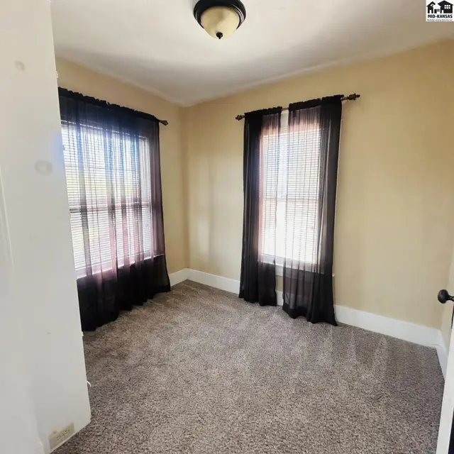 Photo of 502 N Jackson St, Pratt, KS
