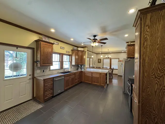 Photo of 512 N Main St, Macksville, KS