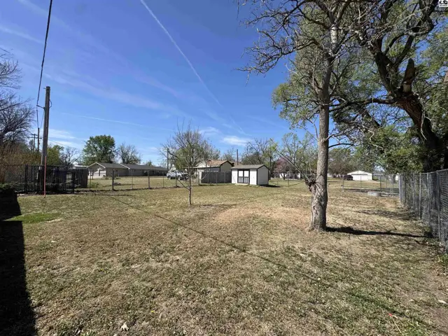 Photo of 512 N Main St, Macksville, KS