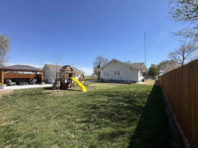 Photo of 512 N Main St, Macksville, KS