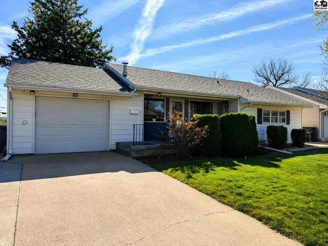 Photo of 314 Belmont Rd, Pratt, KS