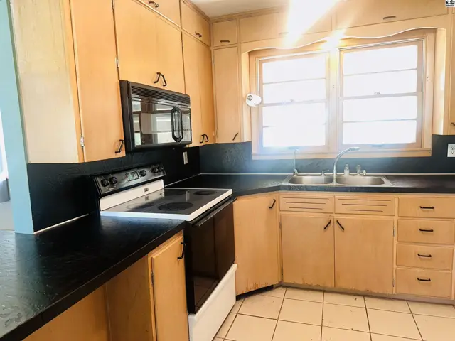 Photo of 314 Belmont Rd, Pratt, KS