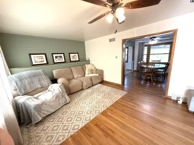 Photo of 906 N Cedar St, Medicine Lodge, KS