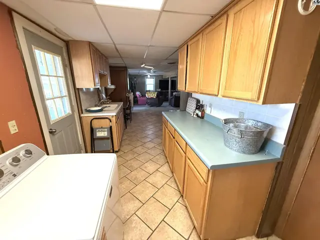 Photo of 906 N Cedar St, Medicine Lodge, KS