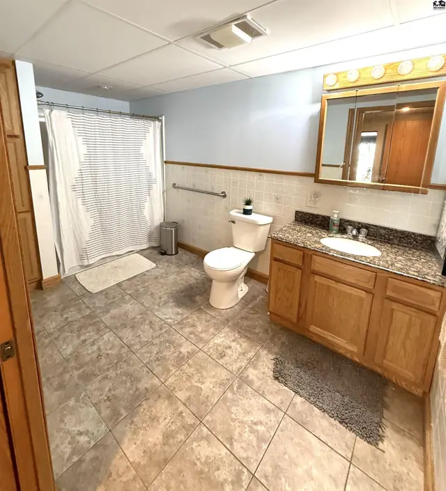 Photo of 906 N Cedar St, Medicine Lodge, KS