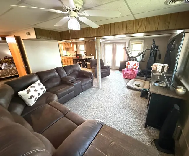 Photo of 906 N Cedar St, Medicine Lodge, KS