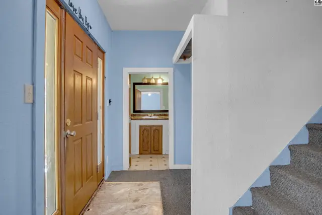 Photo of 124 W Ruth St, Moundridge, KS