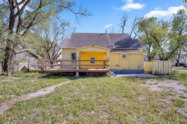 Photo of 124 W Ruth St, Moundridge, KS