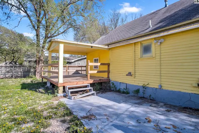 Photo of 124 W Ruth St, Moundridge, KS