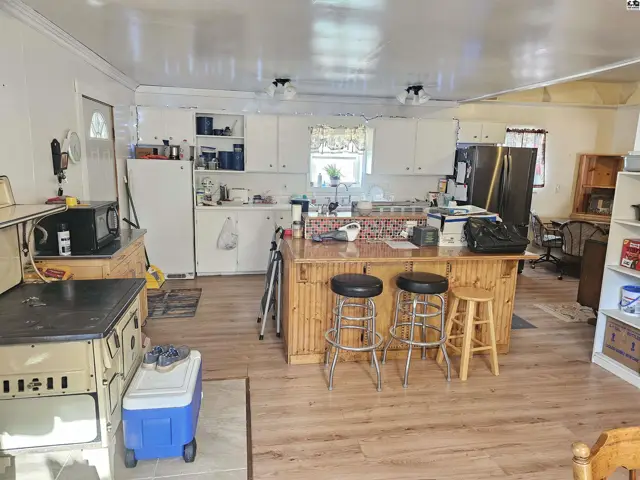 Photo of 425 W Kansas Ave, Little River, KS