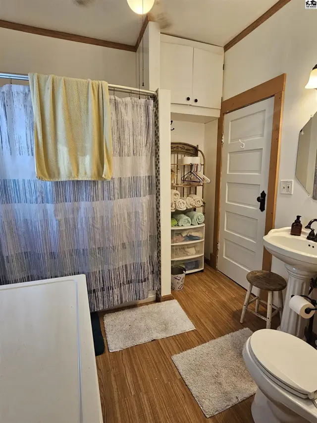 Photo of 425 W Kansas Ave, Little River, KS