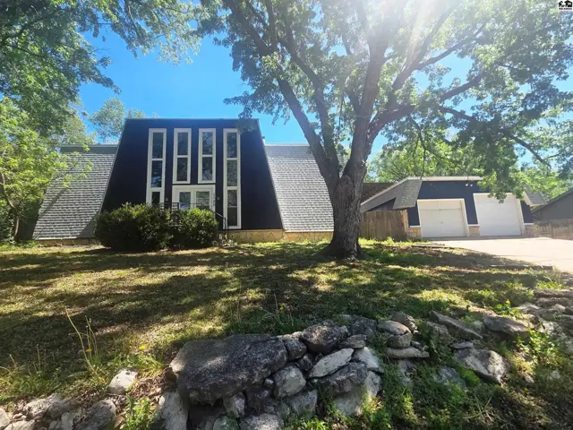 Photo of 1120 Helen St, Augusta, KS
