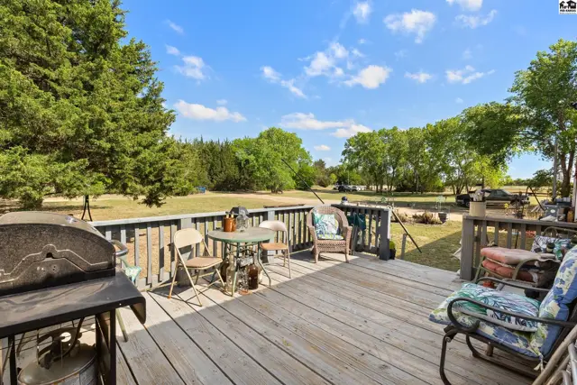 Photo of 23200 W Mills Ave, Plevna, KS
