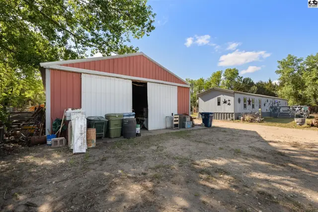 Photo of 23200 W Mills Ave, Plevna, KS