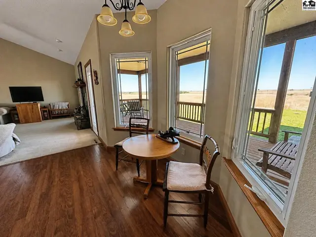 Photo of 10204 SW Eastridge Rd, Pratt, KS