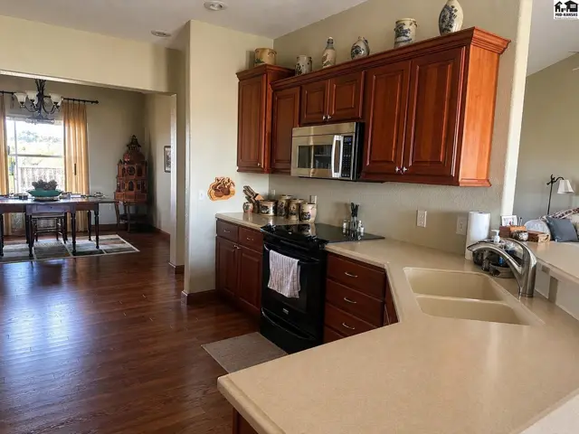 Photo of 10204 SW Eastridge Rd, Pratt, KS