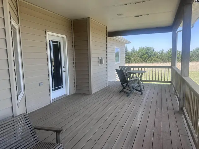 Photo of 10204 SW Eastridge Rd, Pratt, KS