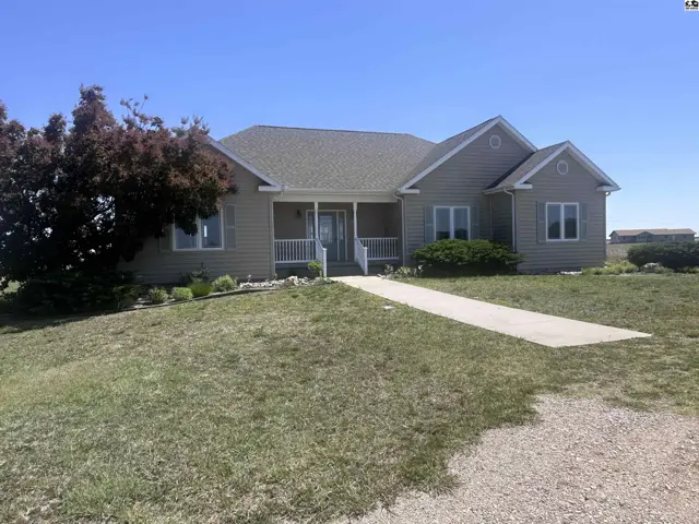 Photo of 10204 SW Eastridge Rd, Pratt, KS