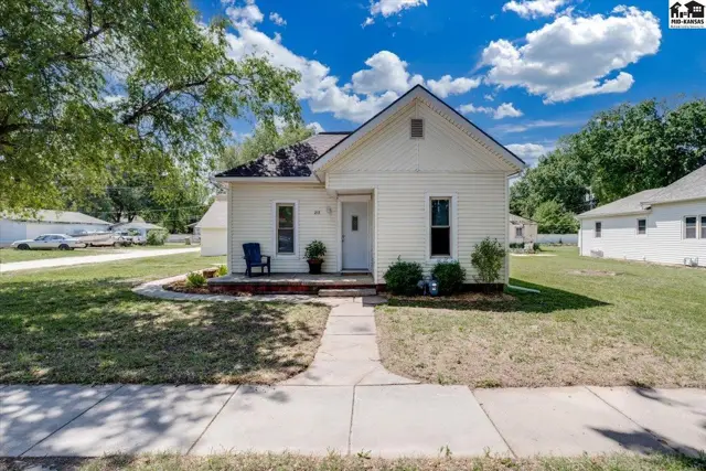Photo of 213 N Sedgwick Ave., Haven, KS