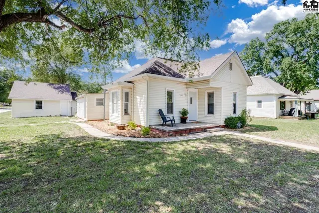 Photo of 213 N Sedgwick Ave., Haven, KS