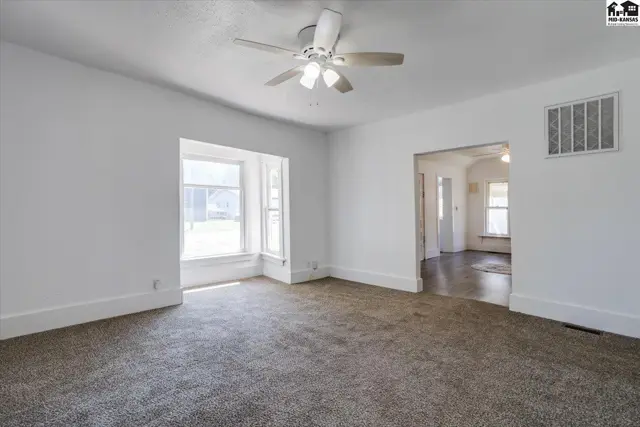 Photo of 213 N Sedgwick Ave., Haven, KS