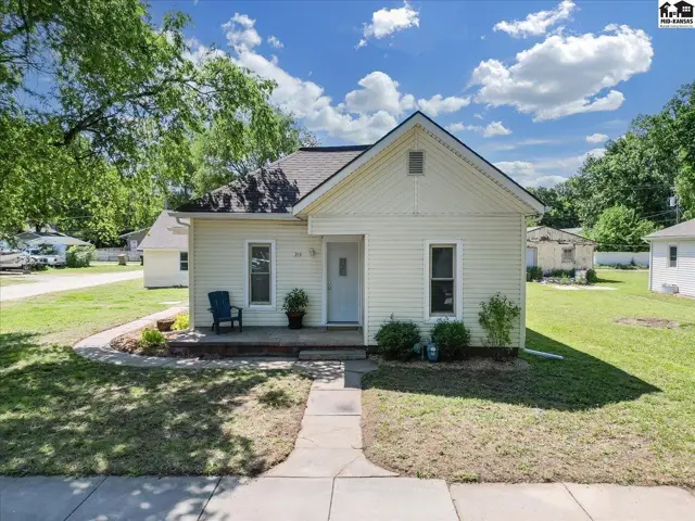 Photo of 213 N Sedgwick Ave., Haven, KS